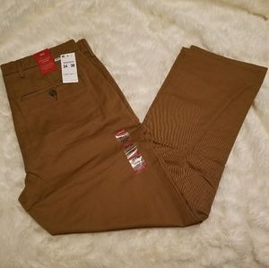Men's Straight Chino Levis